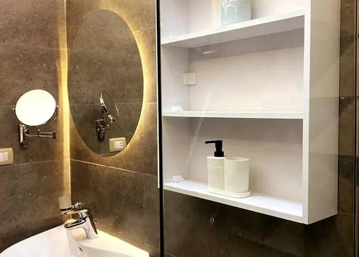 Luxury Getaway /brand New 2br /wi-fi /full Kitchen Apartment