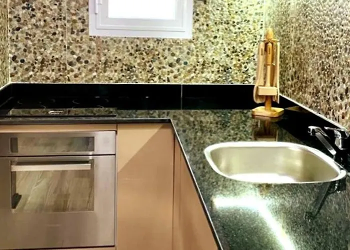 Apartment Luxury Getaway /brand New 2br /wi-fi /full Kitchen Sharm El-Sheikh