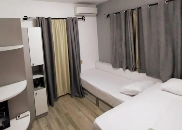 Luxury Getaway /brand New 2br /wi-fi /full Kitchen *